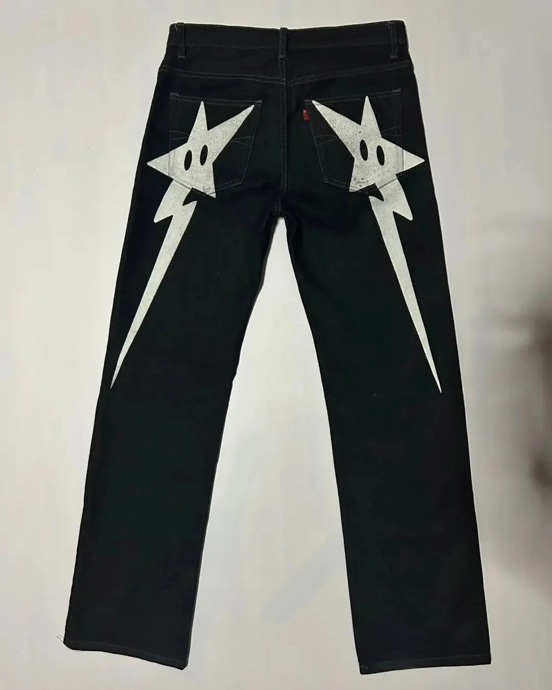Y2K Mens Hip Hop Letter Printed Black Jeans Baggy Style Craghoppers  Trousers For Streetwear, Casual Fashion, And Rock Pants For Men And Women  Style #230729 From Xianstore01, $24.41