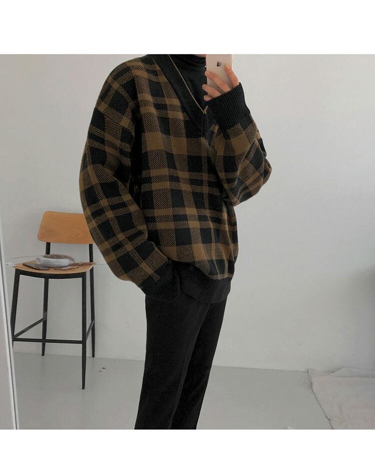 Bonsir Korean Fashion Vintage V-neck Plaid Sweater Male Autumn and Winter Casual Loose Men's V-neck Knitted Sweater for Men Pullover